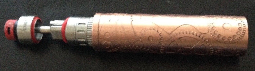 Curious ’exploded’ ecig device